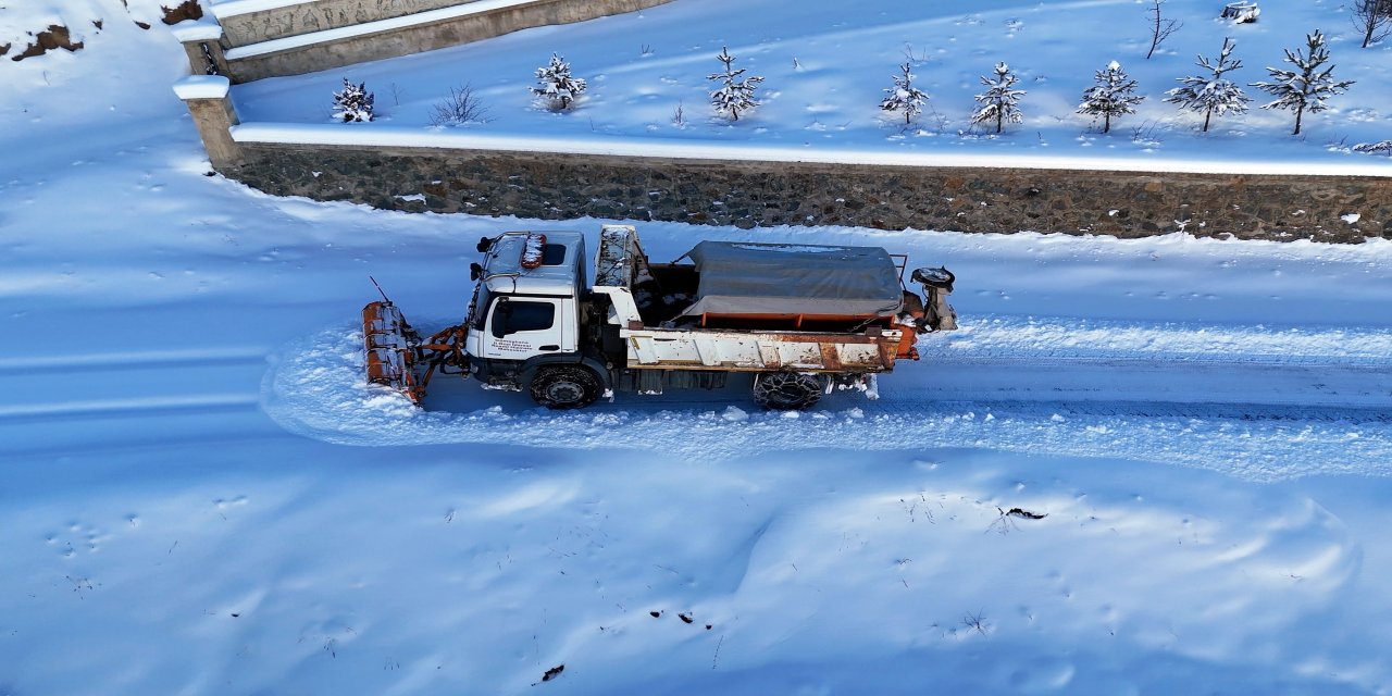 Gümüşhane'de karla mücadele