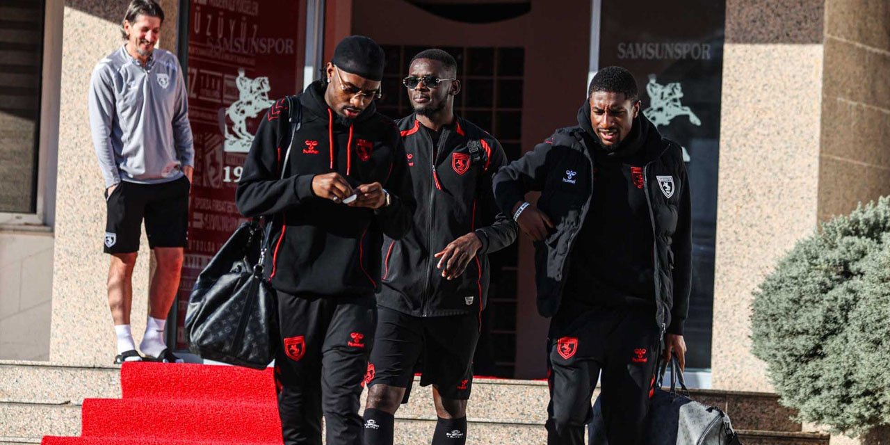 Samsunspor, Süper Kupa yarı finali için Adana’ya gitti