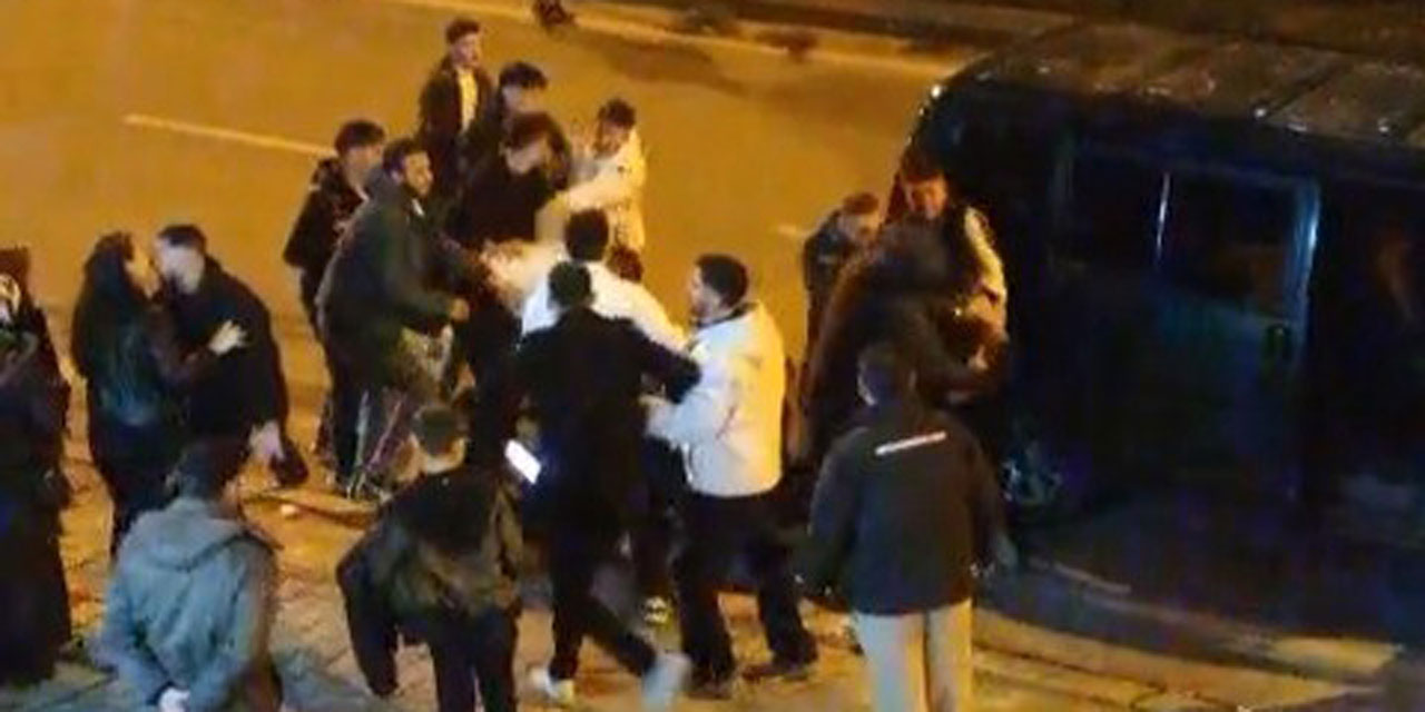 Asker eğlencesinde yumruklar havada uçuştu