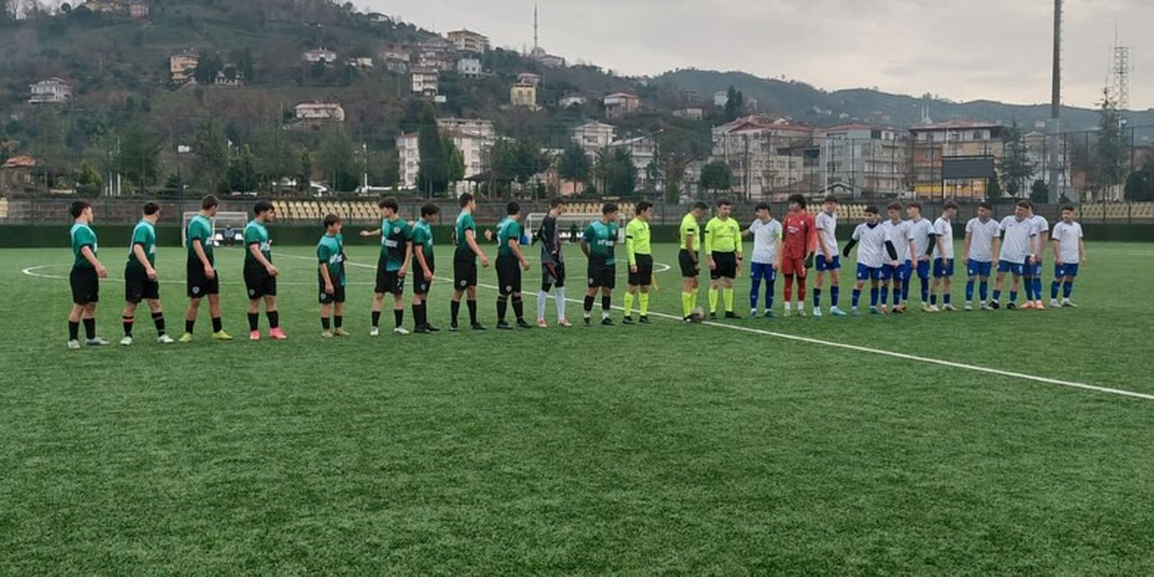 Veliköyspor deplasmandan 4-1 galip ayrıldı