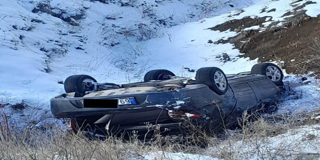 Bayburt-Erzincan yolu can almaya devam ediyor