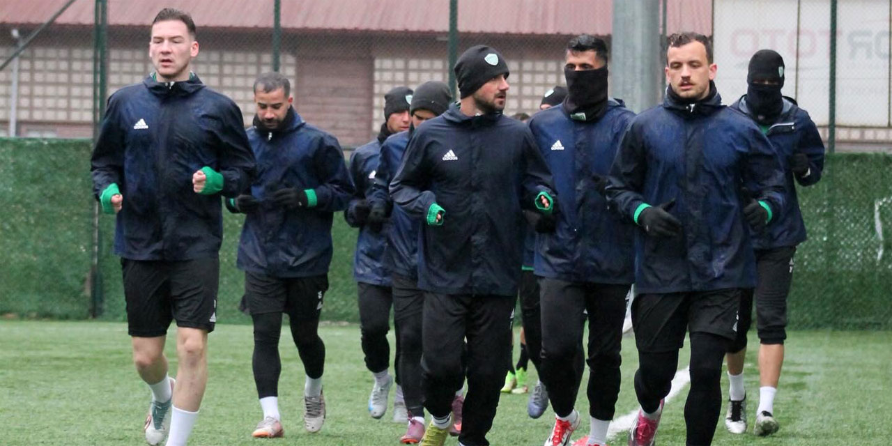 Çayelispor, tek galibiyetini aldığı Giresunspor ile karşılaşacak