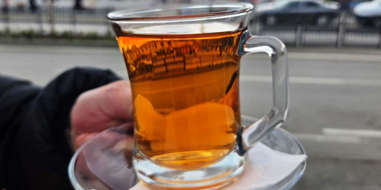 Ayaz vurdu, fincanlar kış çayıyla doldu