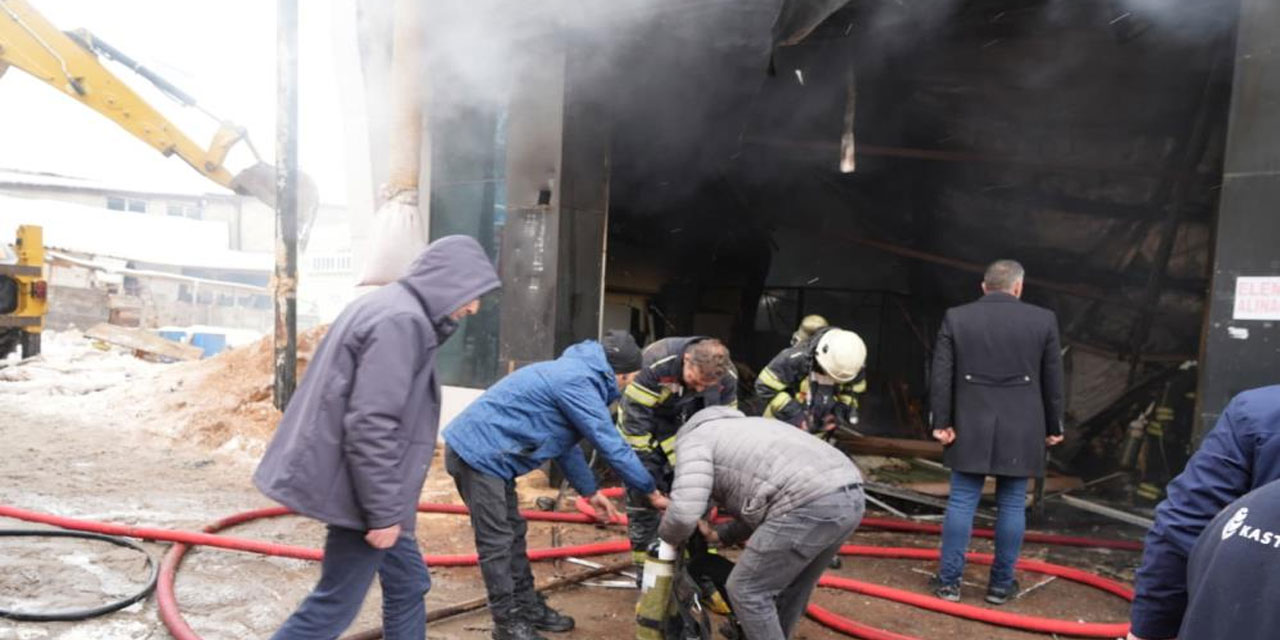 Yangında ölü sayısı 2'ye yükseldi