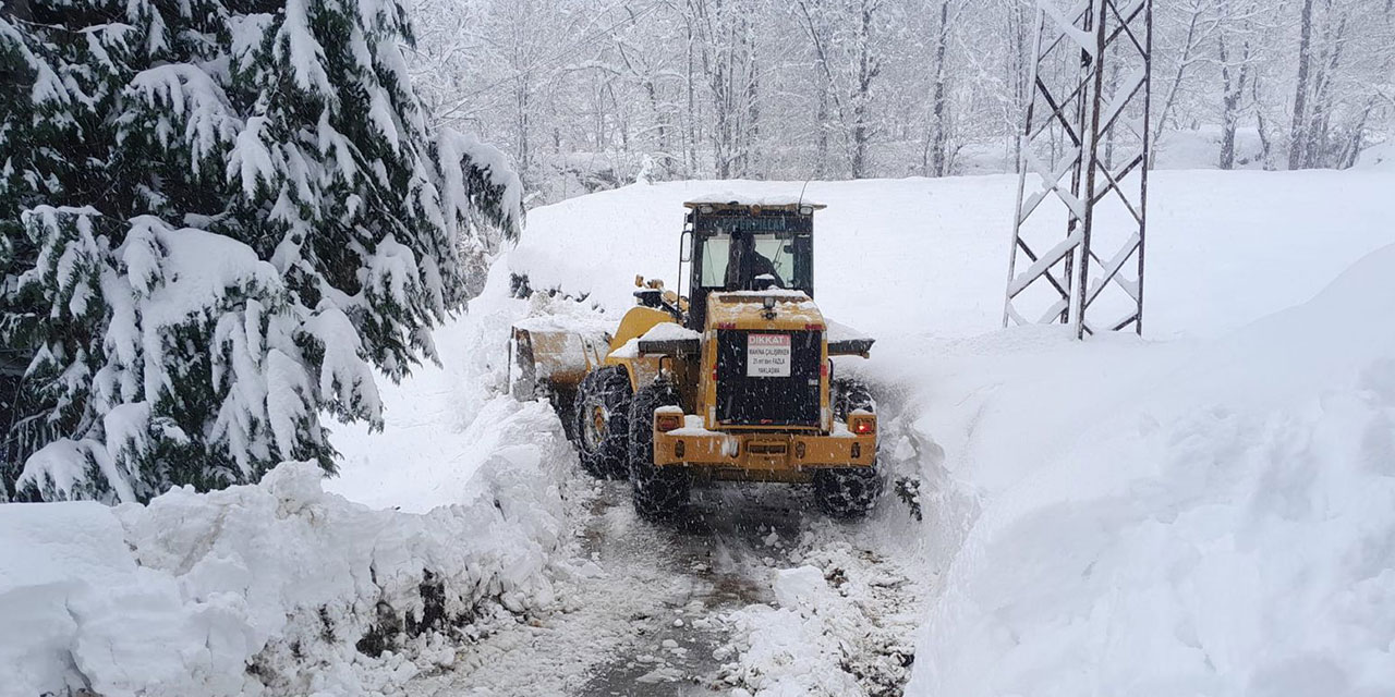 Rize'de Karla Mücadele: 127 Köy Yolu Kapalı