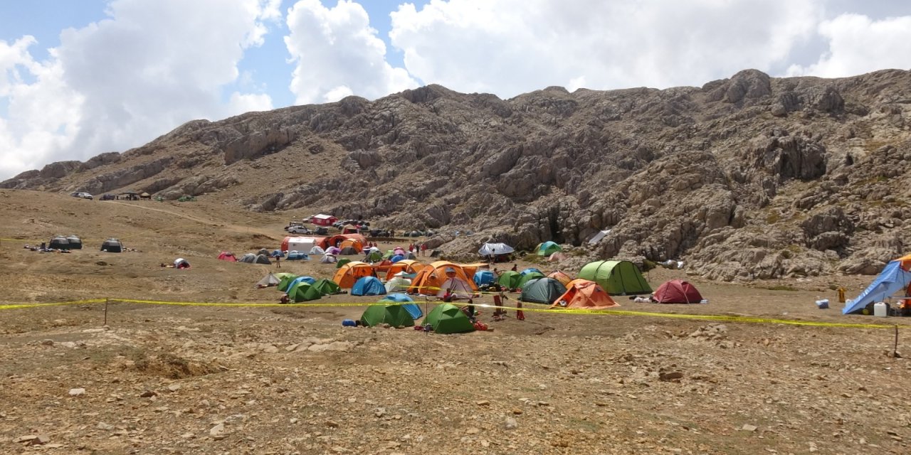 Abd'li Araştırmacının Mağaradan Çıkışı İçin Son 400 Metre