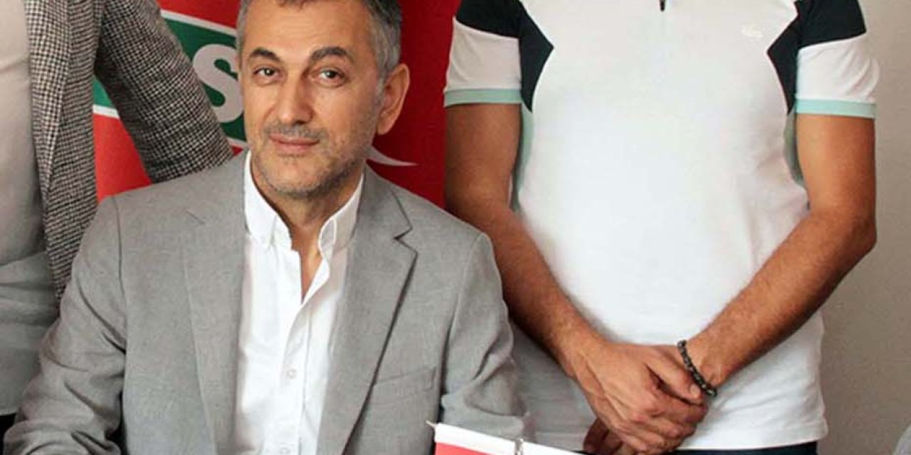 Karşıyaka'da Gültekin Ve Dal İstifa Etti