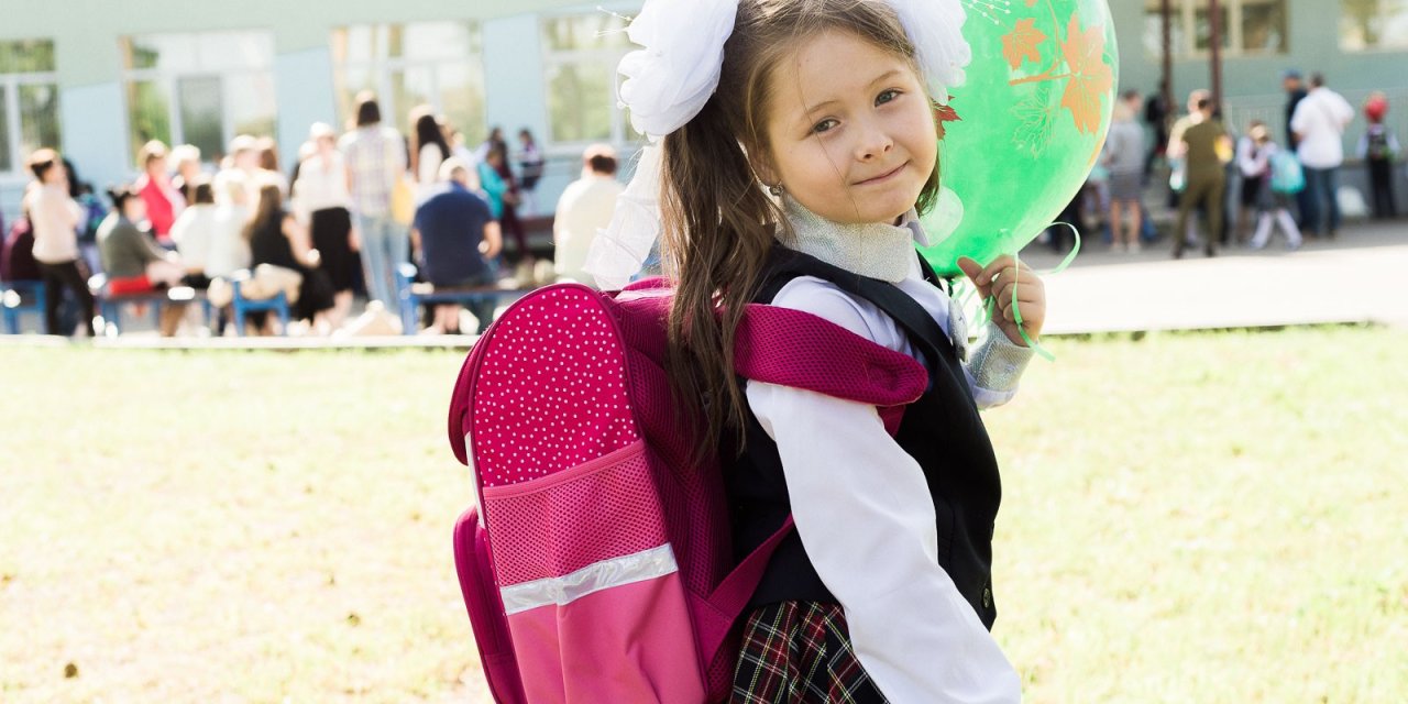 Yeni Eğitim Öğretim Yılı Başladı: Aileler Okul Yolunda Mobil Teknolojiye Yöneldi