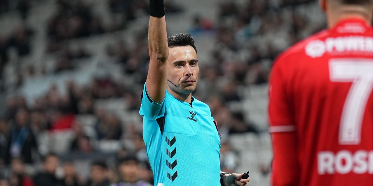 Kocaelispor - Fenerbahçe maçının VAR’ı Abdullah Buğra Taşkınsoy oldu