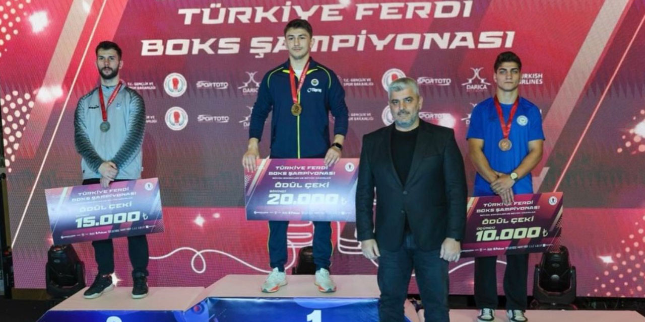 Rize’nin gururu Alper Yılmaz’dan Türkiye üçüncülüğü