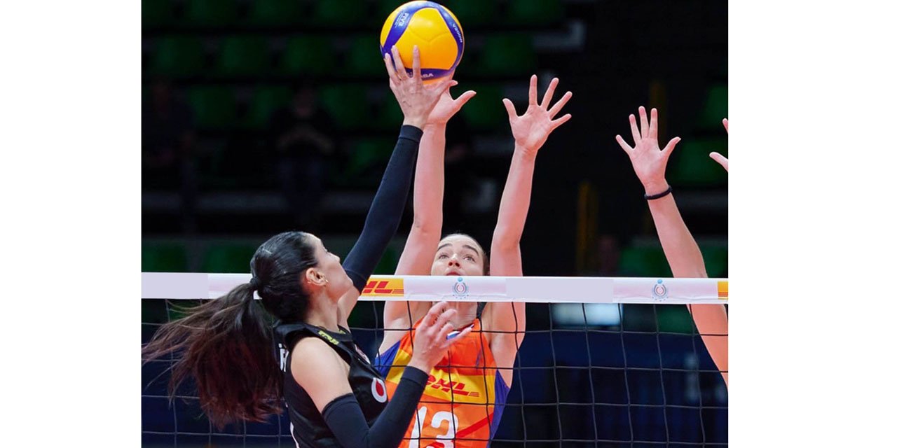 Voleybolda çeyrek final heyecanı Denizli'de yaşanacak