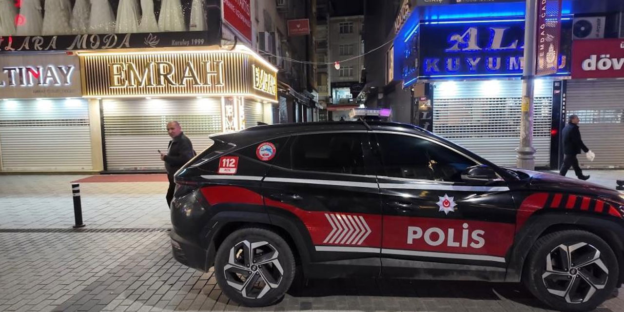 Ümraniye'de kuyumcuda doldur-boşalt faciası: İş arkadaşını vurdu