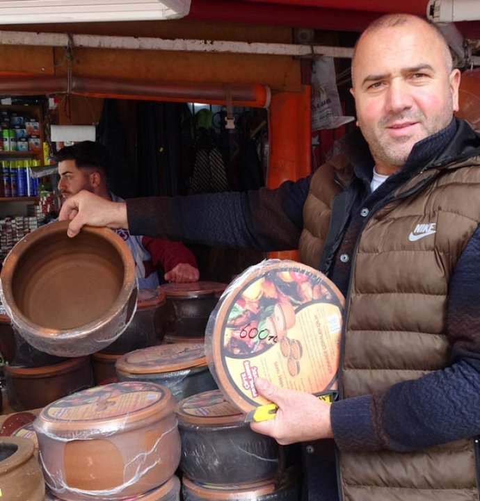 Trabzon'da Ramazan öncesi güveç tezgâhları eski günlerini arıyor