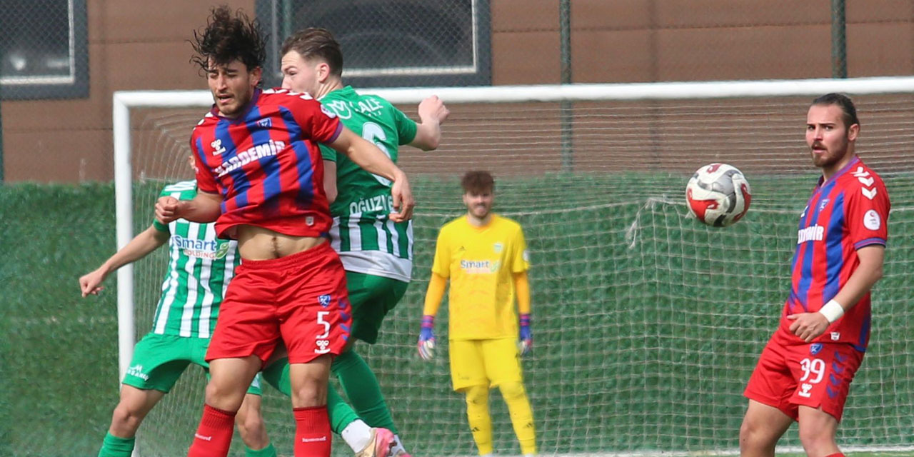 Çayelispor 10 kişilik Karabük'e boyun eğdi: Potadan çıkma yolunda ciddi yara