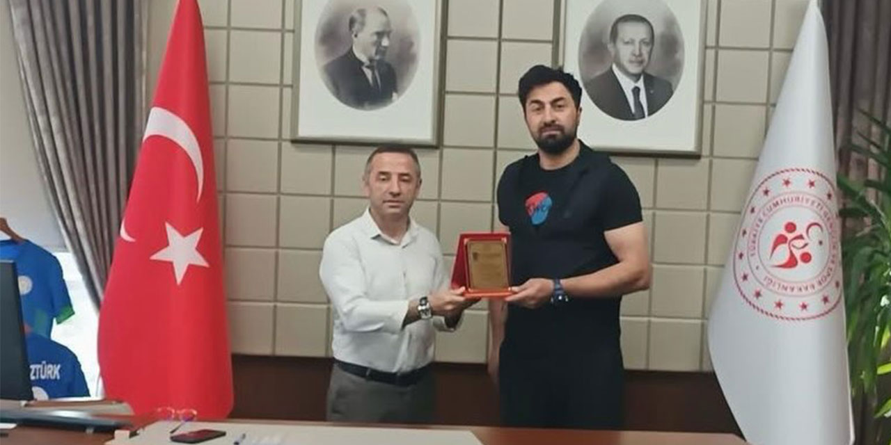 Rizeli Antrenör Hasan Türüt, Taekwondo Yıldızlar Milli Takımı Antrenörü Oldu!