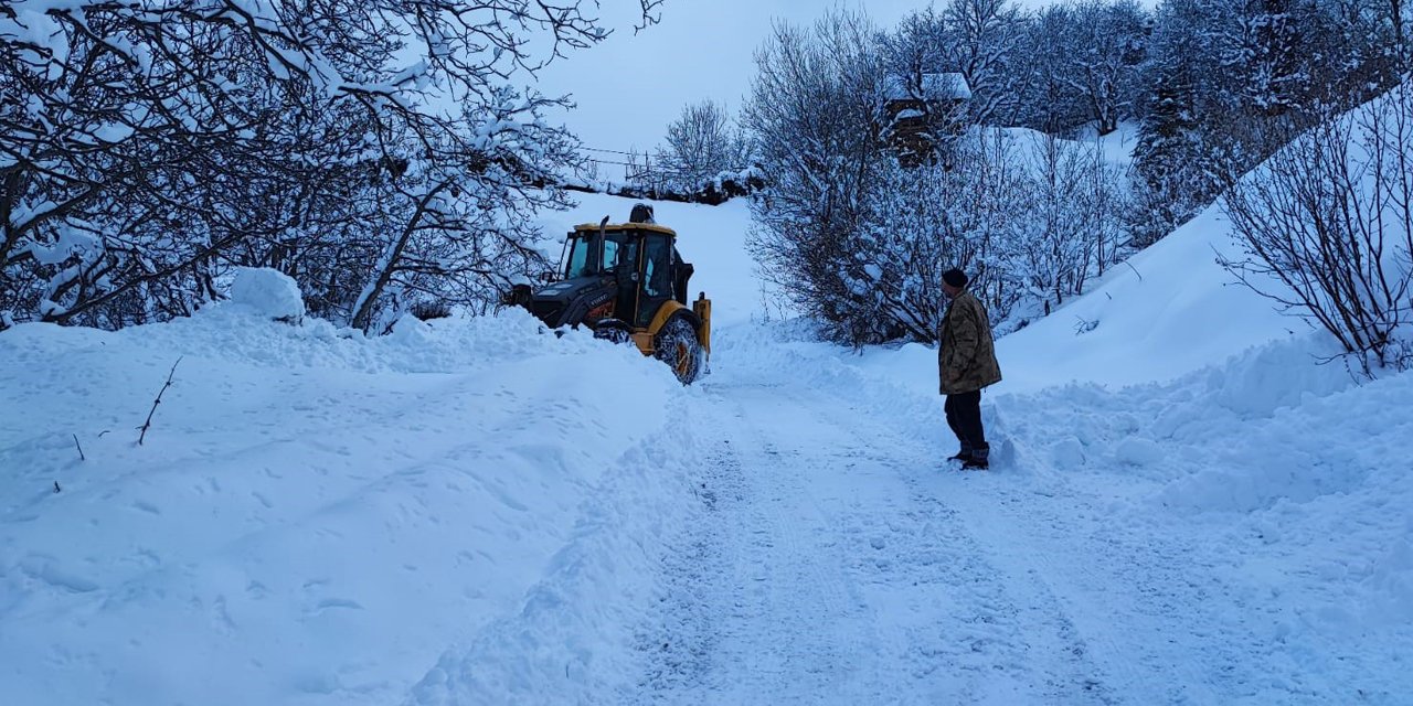 Artvin’de 80 köy yolu ulaşıma kapandı