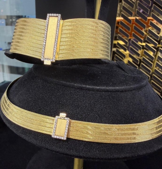 Savaşçıların zırhından düğünlerin baş tacına