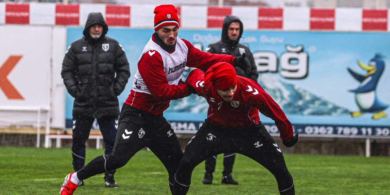 Samsunspor, Gaziantep FK engelini 3 puanla geçmek istiyor