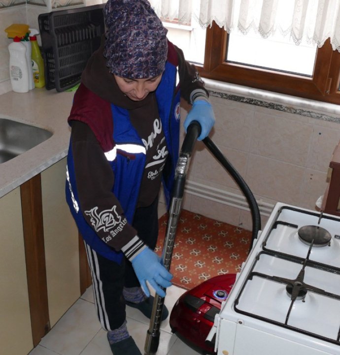 Evde temizlik hizmetlerinden binlerce kişi yararlandı