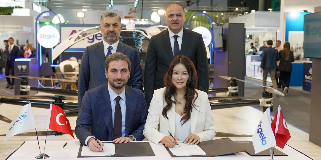 Türk Telekom'dan gökyüzünde dijital dönüşüm