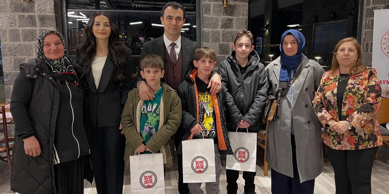 Dünya Yetimler Günü’nde Pazar'da Çocuklarla iftar buluşması