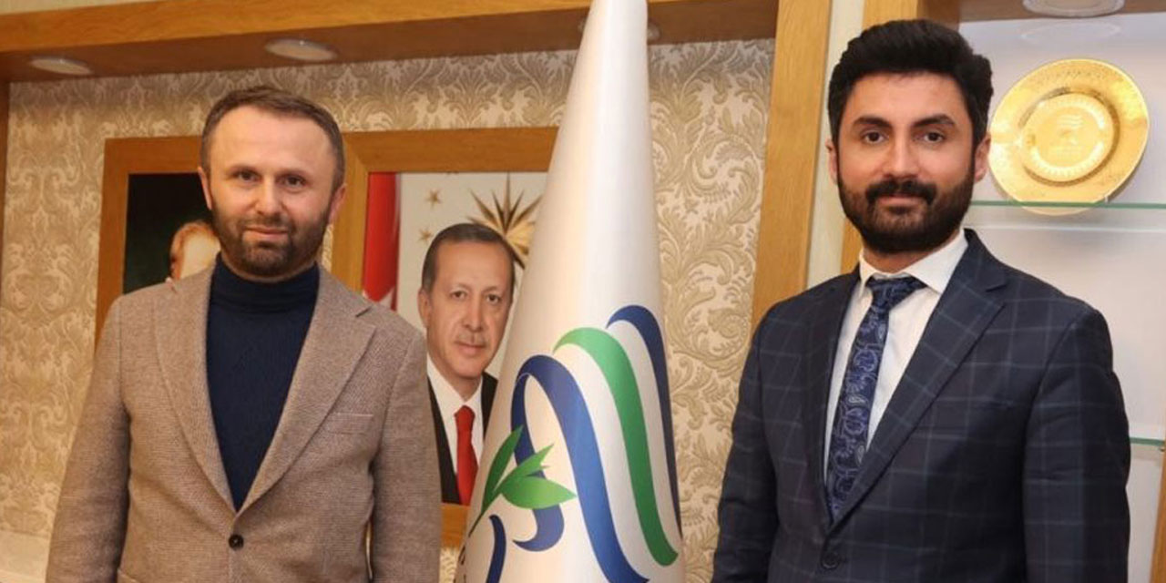 Recep Tayyip Erdoğan Üniversitesinde Eczacılık Fakültesi Trabzonlu Rektör Döneminde Kuruldu; Rizeli Rektör Döneminde Kapatıldı!