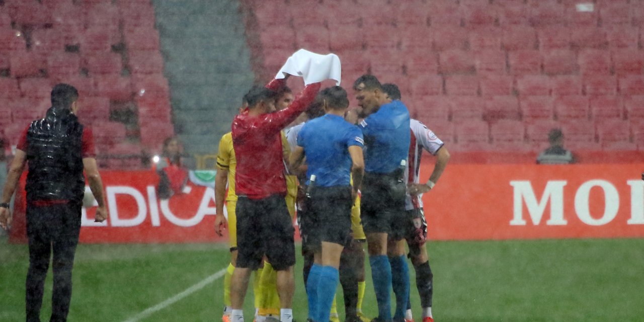 Tatil Edilen Samsunspor - İstanbulspor Maçı 8 Kasım’da Oynanacak