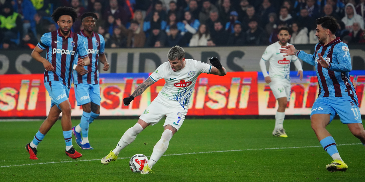 Karadeniz Derbisi'nde gülen Trabzonspor