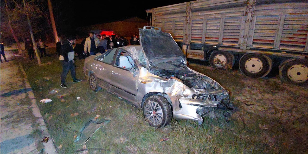 Bolu’da kazada ortalık savaş alanına döndü: 4 yaralı