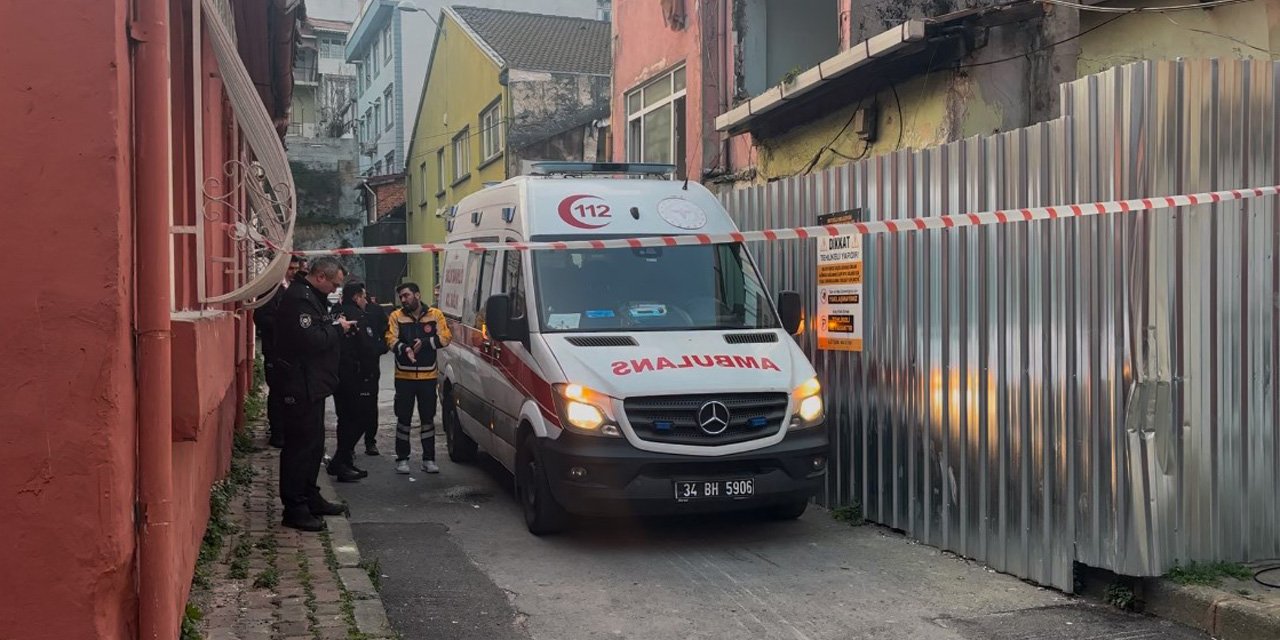 Beyoğlu’nda çıkan yangında 1 yaşındaki bebek hayatını kaybetti, 2 kişi yaralandı