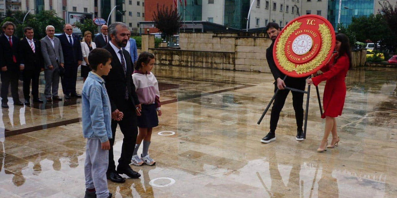 Rize’de İlköğretim Haftası Kutlandı