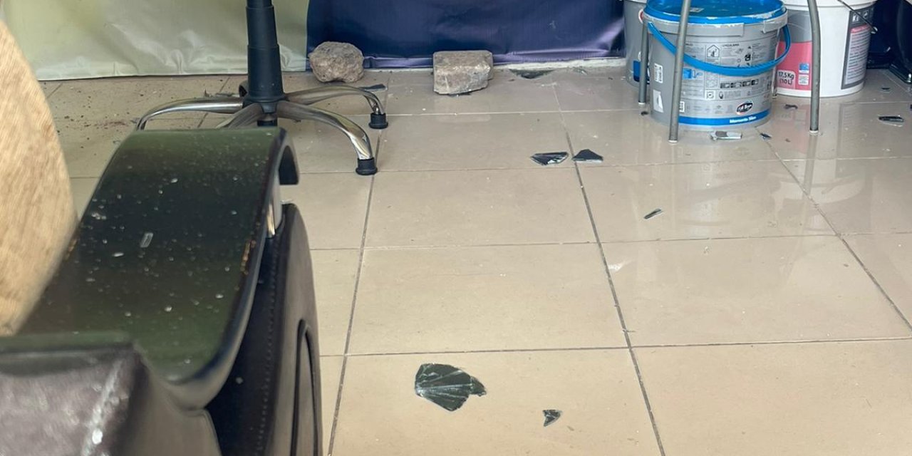 Chp Mahalle Temsilciğine Saldırıda Bulunan Şüpheli, Gözaltına Alındı (3)