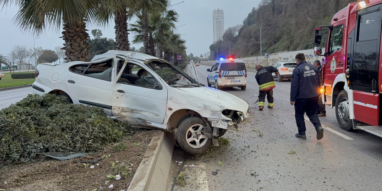 Alkolden işlem yapılan sürücü yeniden direksiyona geçip kaza yaptı: 4 yaralı