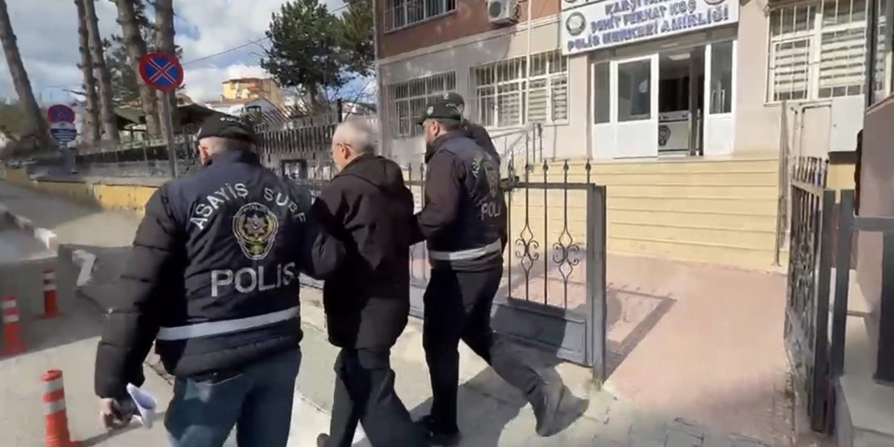 Hakkında kesinleşmiş 25 yıl hapis cezası bulunan dolandırıcı kaçmak üzereyken yakalandı