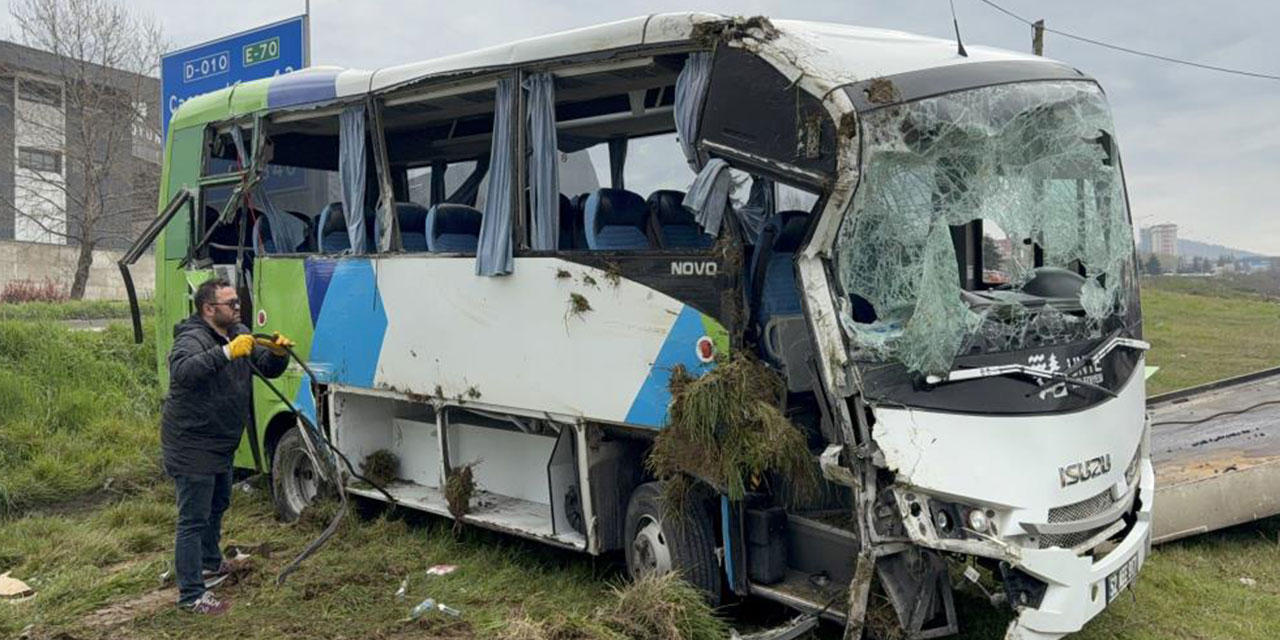 İstanbul’dan yarışmadan dönen öğrencileri taşıyan midibüs şarampole devrildi: 9’u öğrenci 15 yaralı