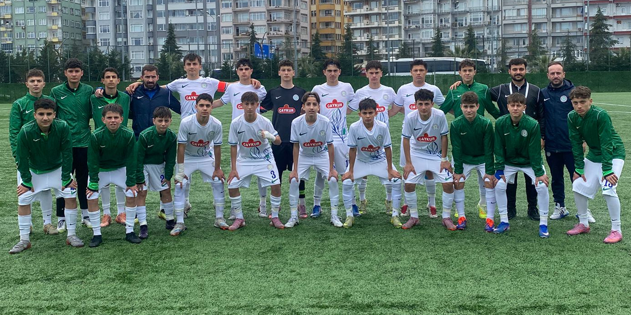 Genç Atmacalar turu 4 golle aldı! Çaykur Rizespor U14 Türkiye Finalleri kapısında