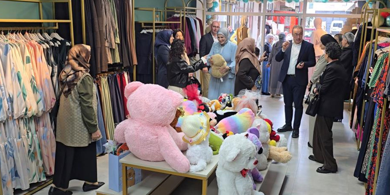 "Açılışa kuruyacak çiçeklerle değil çocukları sevindirecek oyuncaklarla gelin" çağrısı