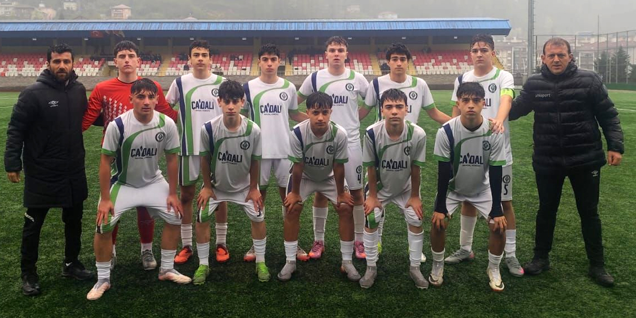 Rize Belediyespor Özel İdare'yi 5 golle geçti