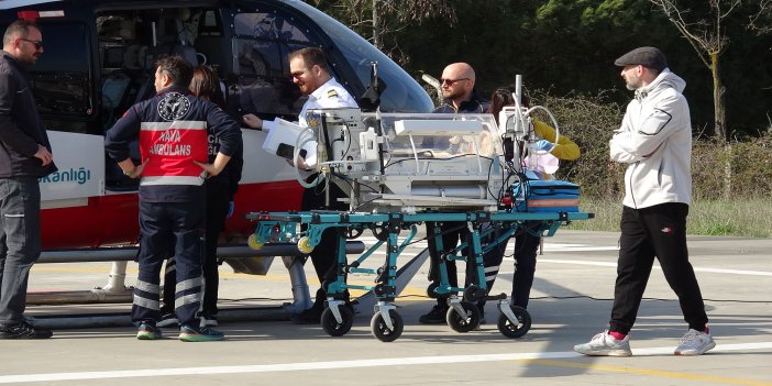 Ambulans helikopter yeni doğan bebek için zamanla yarıştı