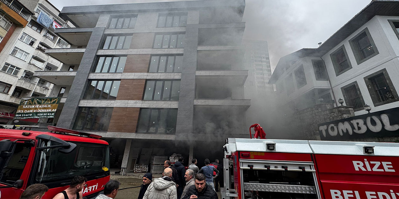Rize’de Korkutan İnşaat Yangını