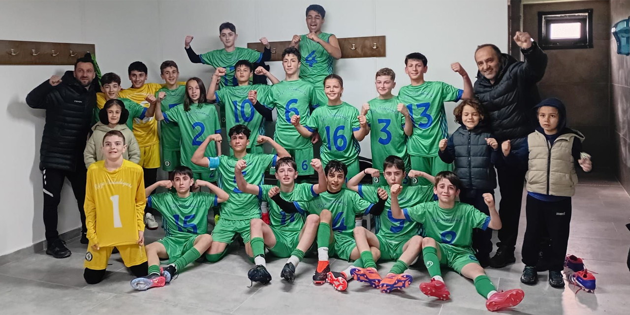 U13'de Rize Derbisinin kazananı Rize Belediyespor