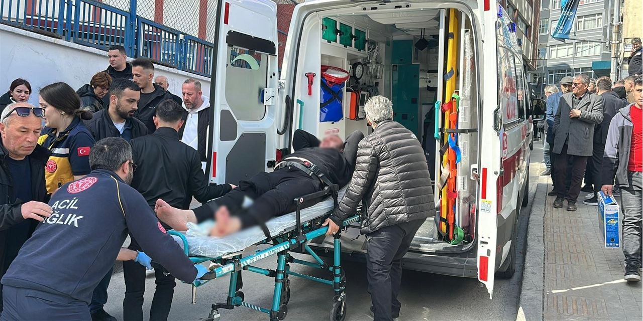 Okul önünde silahlı saldırı: 2 yaralı