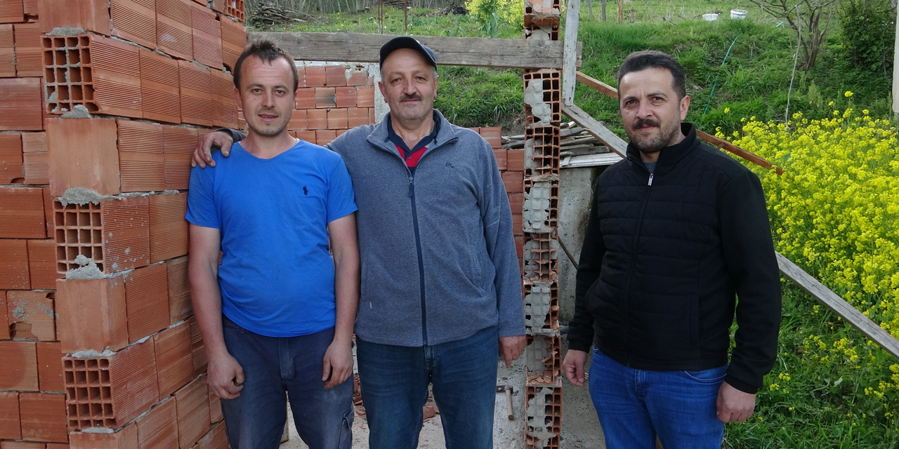 Karadeniz usulü ustalık: Duvarı yıkmadan yerini değiştirdiler