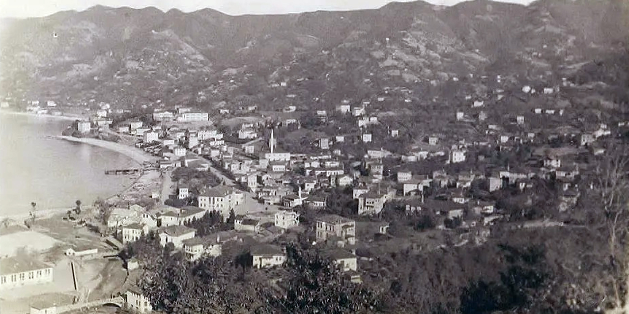 Rize’nin "İl" oluşunun 102. Yılı Kutlu Olsun