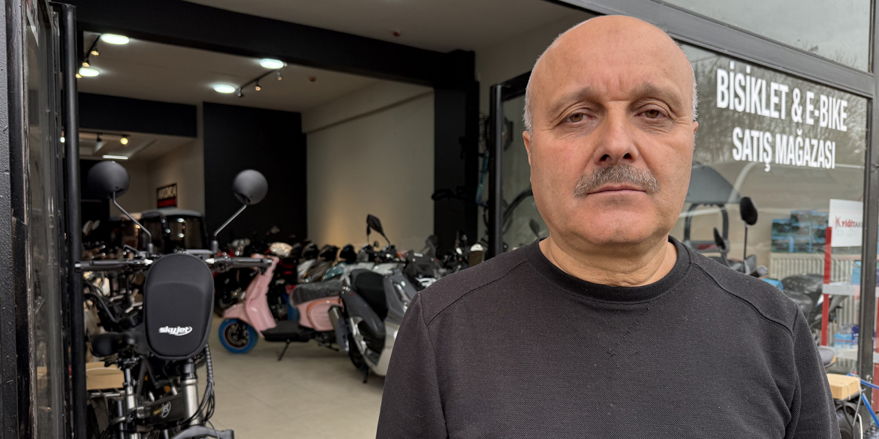 2 bin 600 dolara ‘eski’ deyip 44 buçuk yerine 40 TL’den bozmaya çalıştılar