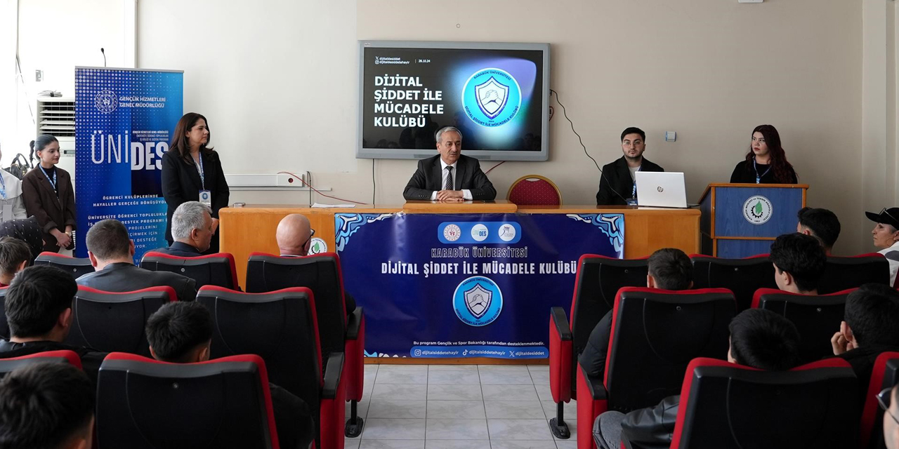 Lise öğrencilerine dijital farkındalık semineri düzenlendi