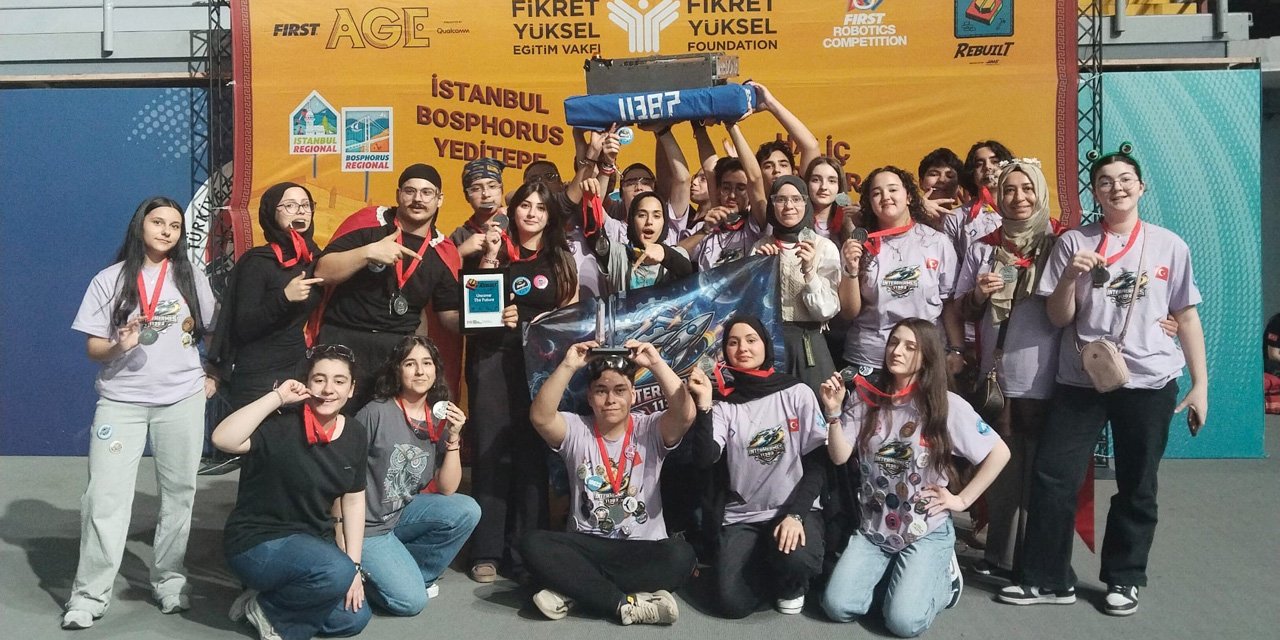 Uluslararası arenada Bursa'yı temsil eden okul 2'inci oldu