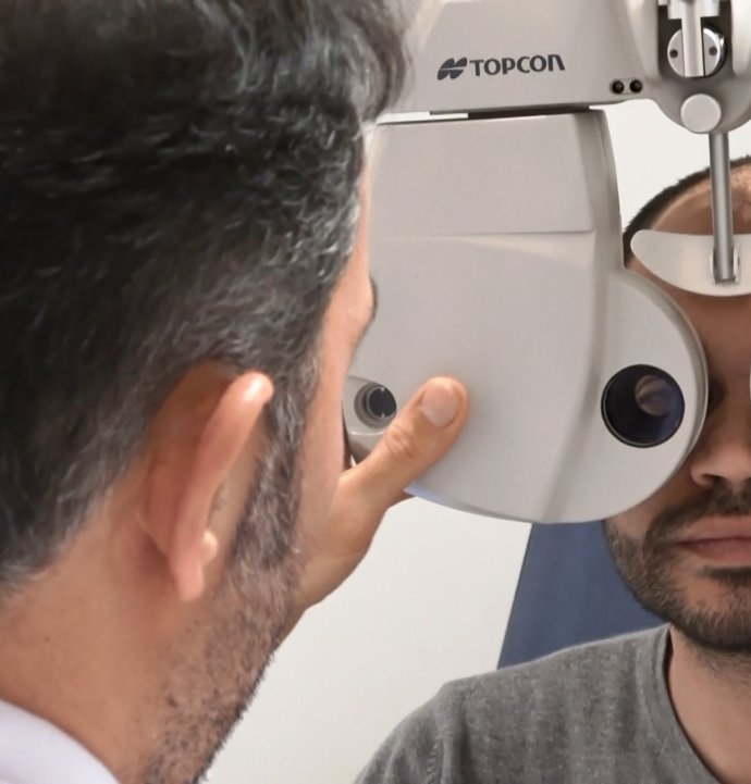 Ekran bağımlılığı alarm veriyor: 2050’de her 2 kişiden biri miyop olabilir