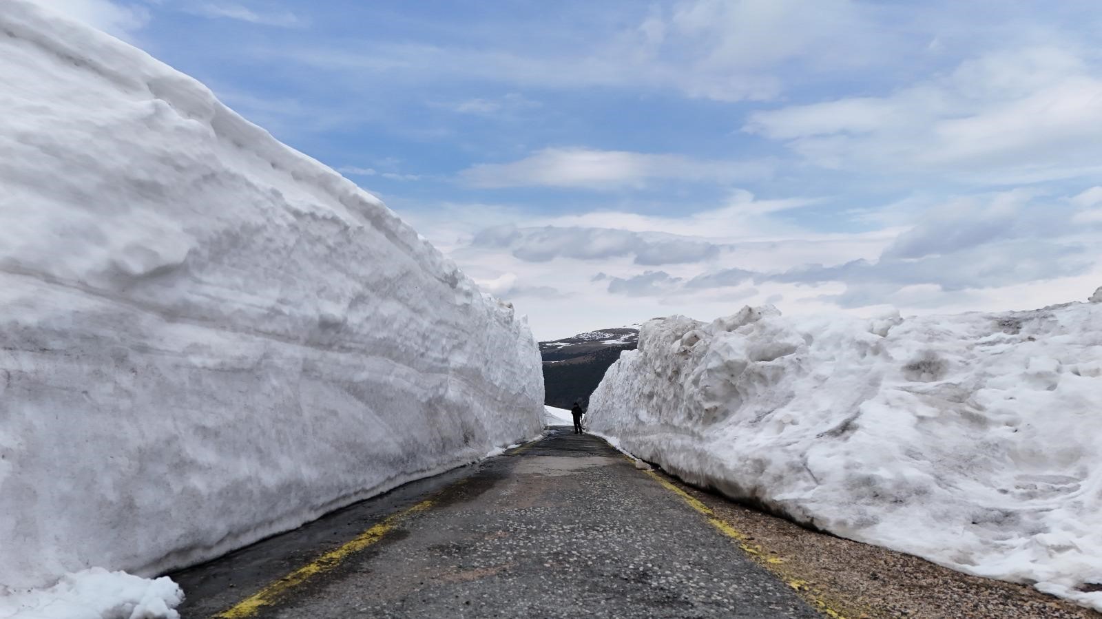 Ordu'nun yükseklerinde nisan sonunda 4 metre kar