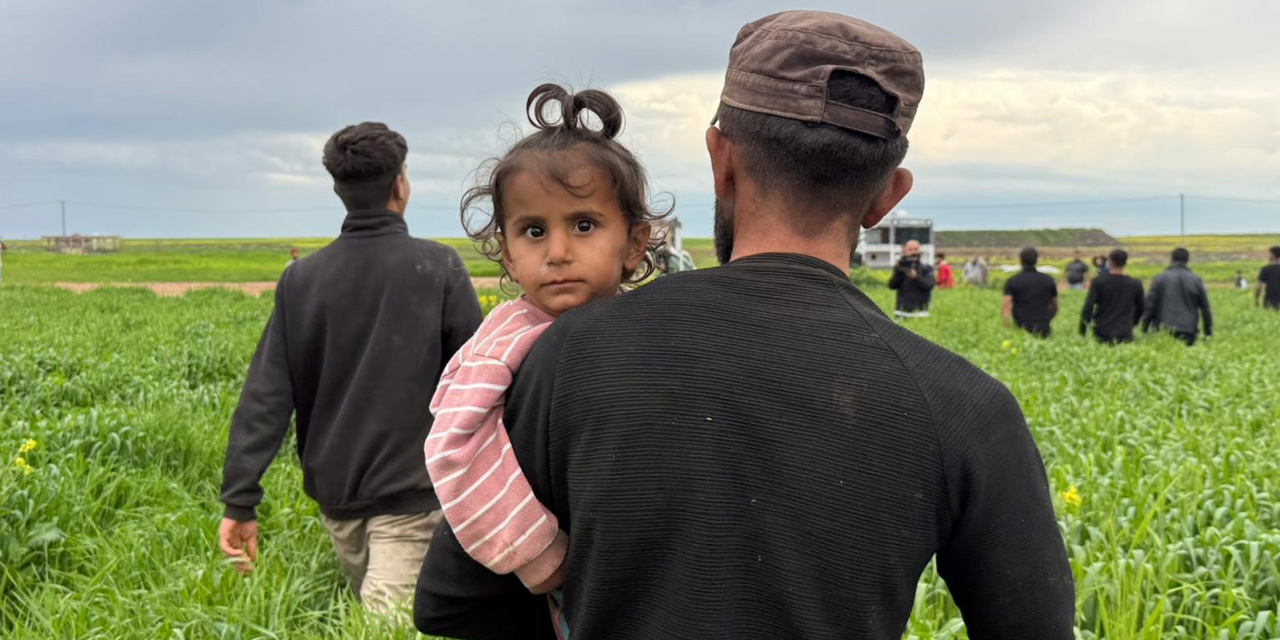 Kayıp kız çocuğu ile ilgili sevindirici haber: Evlerinin 3 kilometre uzağında uyurken bulundu